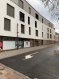 Appartement Location 1 chambre à Ettelbruck - 1 300 € -- FR --
Home Project offre un bel appartement d'une surface habitable de 74,82 m2, au 3ième étage de la résidence 'Jacoby-Wanderscheid', implantée au centre ville dans la zone piétonne et à proximité de la gare, des médecins, de l'hôpital, des écoles etc.?
L'appartement offre :
- un hall d'entrée avec vestiaire
- WC séparé,
- grand living avec cuisine équipée ouverte et accès à la terrasse de 14,51 m2
- débarras
- une chambre à coucher et une salle de douche.
Sous-Sol :
- cave et un emplacement parking
L'appartement est disponible de suite.
Loyer Charges : 1.300 € 200 €
Caution (3 mois) : 4.500 €
Frais d'agence (Loyer TVA 17%) : 1.521 €
-- EN --
Home Project offers a beautiful apartment with a living area of ??74.82 m2, on the 3rd floor of the residence 'Jacoby-Wanderscheid', located in the city center in the pedestrian zone and close to the train station, doctors, the hospital, schools etc.?
The apartment offers:
- an entrance hall with cloakroom
- separate WC,
- large living room with open fitted kitchen and access to the 14.51 m2 terrace
- storage room
- a bedroom and a shower room.
Basement :
- cellar and parking space
The apartment is available from March 01, 2020.
Rent monthly charges: 1.300 € 200 €
Deposit (3 months): 4.500 €
Agency fees (Rent 17% VAT): 1.521 €
-- DE --
Home Project bietet eine schöne Wohnung mit einer Wohnfläche von 74,82 m2, im 3. Stock der Residenz 'Jacoby-Wanderscheid', im Stadtzentrum in der Fußgängerzone und in der Nähe des Bahnhofs, der Ärzte, der Krankenhaus, Schulen etc. ...
Die Wohnung bietet:
- eine Eingangshalle mit Garderobe
- separates WC
- großes Wohnzimmer mit offener Einbauküche und Zugang zur 14,51 m2 großen Terrasse
- Abstellraum
- ein Schlafzimmer und ein Duschbad.
Keller:
- Keller und Parkplatz
Die Wohnung steht ab dem 01. März 2020 zur Verfügung.
Miete Nebenkosten: 1.300 € 200 €
Kaution (3 Monate): 4.500 €
Maklergebühren (Miete 17% MwSt.): 1.521 €
Ref agence :1224