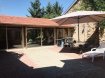 Maison Vente 4 chambres à Metz - 250 000 € Sur la commune de Malroy à 5min de Metz-centre.
Au calme, découvrez cette maison mitoyenne de 163m² sur un terrain de 600m² qui descend jusqu'au bord de la Moselle.
Comprenant : entrée, wc indépendant, salle de bains, cuisine équipée ouverte sur salle à manger et véranda.
Une grande chambre parentale avec douche à l’italienne et dressing. A l’étage 4 chambres, un bureau.
Garage deux voitures et une buanderie.
Maison à voir au plus vite !