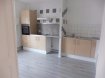 Appartement Location 3 chambres à Dieulouard - 650 € Appartement de type F5 :
Cuisine équipée (hotte + plaques de cuisson + four) - 3 Chambres - Buanderie - Bureau - WC - Salle de bains avec WC-
Chauffage électrique
Charges : Elect. des communs + Avance sur conso d'eau + OM