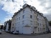 Appartement Vente 1 chambre à Mulhouse - 63 700 € APPARTEMENT de type F2/3 d'une surface de 56m2
L'appartement dispose d'1 grande entrée (possibilité de faire un bureau), 1 CUISINE intégrée complète (M à Laver, four, plaques vitro, hotte, frigo & congélateur...), /1 chambre spacieuse et entièrement aménagée, 1 séjour , 1 salle de bain carrelée & rénovée avec baignoire NEUVE
Le CHAUFFAGE est ind GAZ, double vitrage
Vous disposez également d' 1 CAVE, et devant la résidence d'une location de VELIB
N'hésitez pas à nous contacter pour visiter ce bien