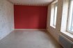 Appartement Location 4 chambres à Lunéville - 595 € c.c. APPARTEMENT EN DUPLEX F5
Appartement au deuxième et dernier étage en duplex comprenant une entrée donnant sur une cuisine aménagée d'un évier et de meubles, d'un salon, d'une chambre et d'un bureau ou deuxième chambre, une salle de bains équipée et d'un toilette séparé.
A l'étage, vous y trouverez deux belles chambres sous combles avec fenêtre de toit.
Chauffage électrique.
Jardin Commun
Libre de suite
