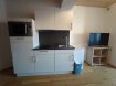 Appartement Location à Thionville - 675 € c.c. THIONVILLE Centre-Ville -Studio Meublé. L'agence SCATA Immobilier vous propose à la location ce beau Studio de 38m² entièrement rénové, en plein centre-ville de Thionville.L'appartement est composé d'une cuisine meublée et entièrement équipée, d'une pièce à vivre avec canapé/lit, armoire de rangement et télévision, et d'une salle d'eau avec douche à l'italienne et machine à laver.Chauffage électrique.Appartement relié à la fibre.Proche Gare, Ascenseur.Disponible Courant Mars