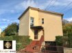 Maison Vente 4 chambres à Metz - 265 000 € METZ VALLIERES - Maison 8 pièces 170 m². Dans un beau quartier, à découvrir une jolie maison individuelle de 1963 sur 7a32, avec ses 2 niveaux de 85 m² chacun composés de la manière suivante: Rez-de-chaussée: entrée, cuisine, salon séjour avec accès jardin, 2 chambres, une salle de bain et w.c séparé, Le 1er étage est identique au rez-de-chaussée avec accès balcon, Le sous-sol de 85 m² comprend un grand garage de 40 m², une buanderie, une chaufferie et 2 caves Des travaux seront à prévoirLe prix frais d'agence inclus charge vendeur: 265 000€