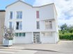 Appartement Location à Montigny-lès-Metz - 800 € c.c. REFERENCE: 11-EXUPERY
Au 11 rue St Exepury - 57950 MONTIGNY LES METZ
Au 1er étage d'un bel immeuble,
F5 de 89m2 en duplex avec garage, comprenant:
Une entrée, salon-séjour, une cuisine meublée, un wc.
A l'étage : 3 chambres dont deux avec placards intégrés, une salle de bain, wc.
Chauffage individuel au gaz. DPE: C
LIBRE AU 10 AOUT 2020
Loyer: 750 €
+ charges: 50 €
Honoraires: 750 € (visite, bail, état des lieux)
IMMOGEST
13 RUE DU STADE
57155 MARLY
07.89.05.45.27 (k.marsicano)