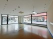 Local commercial Location à Ettelbruck - 2 200 € Home Project SA vous propose en location un joli local commercial climatisé et informatisé de 99,93m2 au rez-de-chaussée d'une résidence située à Ettelbruck-centre près de toutes commodités et seulement à quelques pas de la zone piétonne, de la gare et des médecins.
Le local se prête idéal comme bureaux, agence de voyage, courtier d'assurances, professions libérales, etc...
Très bonne visibilité.
Grandes vitrines!
Le local se compose comme suit:
Rez-de-chaussée:
- Surface commerciale avec grandes vitrines
- Kitchenette
- Sanitaires et WC
Sous-sol:
- Emplacement intérieur
- Cave
Loyer: 2.200€
Charges: 300€
Caution: 6.600€
Pour plus d'informations ou pour organiser une visite, n'hésitez pas à nous contacter au +352 26 36 11 12 ou par e-mail à info@home-project.lu.
Home Project SA bietet Ihnen zur Miete ein hübsches, klimatisiertes und computergesteuertes Geschäftslokal von 99,93m2 im Erdgeschoss einer Residenz in Ettelbruck-Zentrum in der Nähe aller Annehmlichkeiten und nur wenige Schritte von der Fußgängerzone, dem Bahnhof und den Ärzten entfernt.
Die Räumlichkeiten eignen sich ideal für Büros, Reisebüros, Versicherungsmakler, Freiberufler, etc.
Sehr gute Sichtbarkeit.
Große Schaufenster!
Das Lokal setzt sich wie folgt zusammen
Erdgeschoss:
- Geschäftsfläche mit großen Schaufenstern
- Kochnische
- Sanitäranlagen und WC
Untergeschoss:
- Innerer Stellplatz
- Keller
Miete: 2.200€
Nebenkosten: 300€
Kaution: 6.600€
Für weitere Informationen oder um einen Besichtigungstermin zu vereinbaren, kontaktieren Sie uns bitte unter +352 26 36 11 12 oder per E-Mail an info@home-project.lu.
Home Project SA offers a 99.93m2 air-conditioned, computerized commercial space for rent on the first floor of a residence in Ettelbruck-centre, close to all amenities and only a few steps from the pedestrian zone, train station and doctors.
The premises are ideal for offices, travel agencies, insurance brokers, the professions, etc.
Excellent visibility.
Large shop windows!
The premises are composed as follows:
First floor:
- Commercial area with large display windows
- Kitchenette
- Washroom and WC
Basement area:
- Interior location
- Cellar
Rent: €2,200
Service charges: 300€
Security deposit: 6.600€
For further information or to arrange a viewing, please do not hesitate to contact us on +352 26 36 11 12 or by e-mail at info@home-project.lu.