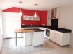 Appartement Vente 2 chambres à Rémilly - 107 000 € GRAND APPARTEMENT F3/F4 à 10 minutes de REMILLY/25 minutes d. DEJA SOUS OFFRE.....SOUS OFFRE....!!!! AXE REMILLY - FAULQUEMONT, au deuxième et dernier étage d'une petite copropriété de 6 lots principaux, immeuble totalement réhabilité en 2003, magnifique appartement F3/4 comprenant une spacieuse pièce de vie en L de plus de 48 m2 salon-séjour cuisine ouverte (totalement équipée), 2 chambres, une salle de bains entièrement carrelée avec douche et baignoire, une buanderie/rangements. Un garage et une cave complètent ce bien. Chauffage gaz. Double vitrage. Très faibles charges. Pas de procédure dans la copropriété. Ne tardez pas à nous contacter pour visiter ce bien où vous vous sentirez de suite chez vous, il n'y a plus qu'à poser vos meubles ! PRIX : 107 000 EUR AGENCE VENNER REMILLY 06.37.62.27.13/03.87.63.60.09