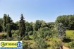 Maison Vente 4 chambres à Forbach - 155 000 € MAISON FAMILIALE F8 205 M²
¤¤¤¤¤¤¤¤¤¤¤¤¤¤¤¤¤¤¤¤¤¤¤¤¤¤
UNE EXCLUSIVITÉ Capt’Immo
¤¤¤¤¤¤¤¤¤¤¤¤¤¤¤¤¤¤¤¤¤¤¤¤¤¤
A FORBACH SECTEUR MARIENAU.
A 4 MN DE L’ALLEMAGNE.
AU REZ DE CHAUSSÉE APPARTEMENT F4 SUR 83 M².
A L’ÉTAGE AVEC ENTRÉE INDÉPENDANTE DUPLEX F5 SUR 124 M².
POSSIBILITÉ D'AMÉNAGER LES COMBLES EN SUITE PARENTALE
OU SUITE JUNIOR SUR 40 M² OU 2 CHAMBRES.
CE BIEN VOUS OFFRE LA POSSIBILITÉ D'UNE UTILISATION
SOIT FAMILIALE SUR 3 NIVEAUX OU MIXTE AVEC
DEUX APPARTEMENTS INDÉPENDANTS.
IDÉAL POUR FAMILLE MULTI-GÉNÉRATIONNELLE.
POUR LOCATION DE L'UN DES DEUX APPARTEMENTS.
SOUS SOL COMPLET AVEC CAVES ET GARAGE.
BEL ESPACE VERT ET PAYSAGER AU CALME ORIENTATION SUD.
CHAUFFAGE CENTRAL AU GAZ.
MAISON EN BON ETAT D'ENTRETIEN.
TOITURE ET CHARPENTE RÉCENTE.
DOUBLE VITRAGE PVC ET ALUMINIUM.
PORTE ET ESCALIERS D’ENTRÉE RÉCENTS.
DALLES BÉTON A TOUS LES NIVEAUX.
Un bien à découvrir sans attendre !
Honoraires à la charge du vendeur.
Une visite s‘impose !
Visites 7 jours sur 7 sur RDV.
Renseignement au 06.30.55.11.48
Capt’Immo 3,5%
Votre solution Immobilière !
Moins d’honoraires !
Conseils et services en plus !