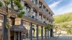 Fonds de Commerce Vente à Guebwiller - 2 100 000 € Etablissement iconique d'un village avec vue sur le vignoble et au pied des Vosges.
Cet Hotel - Restaurant, sur une surface de 2000m² dispose de :
- 36 chambres, certaines avec balcon et vue imprenable sur le vignoble,
- Une grande salle de récéption lumineuse, avec une capacité de 150 couverts,
- Un espace bar, et une salle de concert,
- Une Terasse avec vue sur le vignoble.
Vous trouverez également une salle de conférence pour accueillir les séminaires.
AVIS MATT IMMO : Un lieu atypique avec une vue imprenable et la possibilité de créer un rooftop (un bar-restaurant sur le toit).
