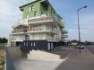 Appartement Vente 1 chambre à Longwy - 155 000 € A VENDRE A PROXIMITE DU CENTRE VILLE DE LONGWY HAUT (RESIDENCE ILIANA) UN APPARTEMENT DE TYPE F2 D'UNE SUPERFICIE HABITABLE D'ENVIRON 60M² SITUEE AU REZ-DE-CHAUSSEE AVEC UNE ENTREE INDIVIDUELLE,
COMPRENANT: Une entrée dégagement avec un placard aménagé, une cuisine équipée ouverte sur le salon salle à manger avec un accès sur une terrasse de 15m² et un jardin d'environ 100m², une chambre, une salle de douche avec un meuble une vasque, un WC, un coin buanderie.
Un garage en sous-sol avec une porte motorisée.
Chauffage électrique par le sol, double vitrage PVC avec volets électriques.
Très beau produit conviedrais pour Personne Agée ou à Mobilité Reduite.
ASSURANCE DECENALE ET DOMMAGE OUVRAGE EN COURS.