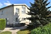 Maison Vente 4 chambres à Dieulouard - 194 000 € Maison proche commodités entre Nancy et Metz . Maison sur sous-sol complet édifiée sur une parcelle de 1250m2 comprenant au RDC : Hall d'entrée avec placards, cuisine équipée, vaste salon/séjour lumineux, WC, garage. A l'étage 4 grandes chambres dont deux avec placards, une salle d'eau, WC. Sous-sol avec cave, chaufferie, Atelier. Huisseries, toiture et isolation récente. Parfait état, pas de travaux. A saisir!!!