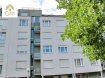 Duplex Vente 2 chambres à Esch-sur-Alzette - 485 000 € Beau duplex situé au dernière étage d'une résidence construite en 2002, proche de toutes commodités.
Celui-ci se compose comme suit:
* Hall d'entrée,
* 2 grandes terrasses,
* Living et salle à manger donnant accès à une terrasse exposé plein sud,
* Cuisine équipée,
* 2 chambres à coucher dont une donnant accès à la 2ième terrasse,
* Salle de bain avec baignoire,
* wc séparé.
A ce bien s'ajoutent une cave et un emplacement privatif. La résidence dispose également d'un joli jardin clôturé.
Pour plus de renseignements ou une visite (visites également possibles le samedi sur rdv), veuillez contacter le 28.66.39.1.
Ref agence :72600