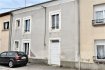 Maison Vente 4 chambres à Atton - 181 000 € Atton maison de village avec superbe terrain.. Maison de village comprenant : hall d'entrée, salon/séjour, cuisine, accès sous-sol, salle d'eau, WC, 4 chambres, une salle de bains, WC. Quatres garages et terrain de 2400m2. Quelques travaux à terminer dans la maison. Idéal bricoleur et amoureux de la nature !!