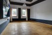 Bureau Location à Mertzig - 1 650 € A louer bureau de 112m² dans la Zone Industrielle à Mertzig,
Bureau situé au rdch avec entrée séparée.
3 grands bureaux, 1 pièce pouvant servir de débarras, stock...., salle de repos.
Un grand parking est à disposition devant l'immeuble.
Loyer 1650€ hors Tva
Charges: 150€
Caution: 4950€
Commission d'Agence: 1650€ + tva