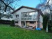 Maison Vente 3 chambres Chantraine - 187 000 € Exclusivité- Secteur Résidentiel - Maison offrant sur 98 M2 - 3 chambres- Salon séjour ouvert sur cuisine équipée-SDB- WC- Garage 2 voitures- Buanderie - CC Gaz neuf- Double vitrage Neuf- Parfait état général- Terrain 722 M2 cloturé.
Visite virtuelle sur notre site