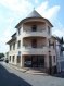 Appartement Location 2 chambres à Wiltz - 930 € Appartement au 1er étage
surface de +/- 100m2
hall
cuisine équipée
grand living-salle à manger avec balcon
salle de bains
2 chambres à coucher
1 parking extérieur
loyer: 930 € + 70 € charges (eau et commun); électricité, chauffage, poubelle à part;
caution: 1.860 €
frais d'agence: 1.088,10 €
possibilité de louer un 2e emplacement extérieur: 80 €/ mois
Ref agence :6013