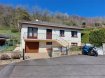 Maison Vente 4 chambres à Saulnes - 380 000 € A SAULNES (54650) A VENDRE UNE MAISON INDIVIDUELLE DE PLAIN-PIED TRES LUMINEUSE, ELEVEE SUR UN REZ-DE-CHAUSSEE COMPLET, OFFRANT DE BEAUX VOLUMES ET DE NOMBREUSES PRESTATIONS.
MAISON INDIVIDUELLE SUR 10ARES DE TERRAIN.
ELLE SE COMPOSE:
D'une entrée avec dégagement et placard de rangement.
Une cuisine équipée avec accès à une véranda de 17m², dotée d'une large baie coulissante donnant sur le jardin et de deux portes latérales vers l'extérieur.
Salon-salle à manger de 28m², lumineux, avec cheminée à bois et porte-fenetre ouvrant sur un balcon de 7m².
Trois chambres, un cabinetde toilette avec lave-mains.
Salle de douche avec un meuble et vasque.
SOUS-SOL COMPLET DE 100M².
COMPRENANT:
Un garage avec une porte électrique, pouvant accueillir deux petites voitures.
Une pièce aménagée en chambre, bureau ou autre usage.
Une buanderie avec une douche, deux caves, une cave à vin.
Prestation:
Chauffage au Gaz (Chaudière récente de 3 ans).
Double vitrage PVC.
Volets Roulants électriques.
Jardin clos et arboré, maison très bien entretenue.
Maison saine, fonctionelle et idéale pour une famille ou pour toute personne recherchant le confort du plain-pied avec de beaux espaces annexes.