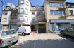 Local commercial Location à Diekirch - 3 850 € A louer au Centre de Diekirch, 39, rue de l'Esplanade, un Local Commercial au rez-de-chaussée d'une surface totale approximative de 251,88 m2, actuellement divisé en 3 parties qui se compose comme suit,un espace bureau d'une surface d'env. 60 m2un espace bureau d'une surface d'env. 80 m2un espace dédié aux archives, cuisine équipée et sanitaires (wc hommes et femmes séparé, plus une toilette séparé) d'une surface d'env. 111,88 m2Vous avez la possibilité de faire un grand bureau ou espace commercial sans faire des gros travaux.Les locaux sont climatisés.Plusieurs parkings payant devant le local.Disponibilité immédiate.Pour de plus amples renseignements ou une visite des lieux n'hésitez pas à contacter Christine SIMON Tel: 621 189 059 ou envoyé un mail à l'adresse cs@christinesimon.luRef agence :Local de Commerce Diekirch