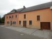 Maison Vente 5 chambres à Eschdorf - 799 000 € A vendre dans le village d’Eschdorf, maison (ancien café / restaurant) avec dépendances, beau terrain de 15,77ares.
Rdch (250m²)
- Café
- Salle à manger avec jeux quille
- Toilettes café
- Living
- Cuisine
1er étage :
- Salle de bain wc avec douche
- 5 chambres à coucher
- Hall
Possibilité de rajouter des chambres d’auberge.
Annexes (ancienne menuiserie). Possibilité d’aménager en appartements.