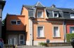 Maison jumelée Vente 4 chambres à Bascharage - Prix sur demande
*** VENDU ***
CONCILIUM Immobilière,
Vous propose une charmante maison jumelée d'une surface totale de +/- 153m2 sans annexe dont 113m2 habitable à Bascharage, se composant comme suite:
- 1 Cuisine équipée fonctionnelle fermé
- 1 Salle à manger et salon (Living),
- 1 Salle de bains avec WC,
- 4 Chambres à coucher,
- 1 Garage,
- 1 Emplacement extérieur,
- 1 Atelier / local loisir (annexe),
- 2 Caves (WC + lavabo) ,
- 1 Terrasse,
- 1 Grand jardin,
- Dalles mixte (béton / bois)
Fenêtres double vitrage PVC,
Possibilité d'agrandir la maison.
Maison avec grand potentiel à rénové
AVIS AUX INVESTISSEURS
En cas de questions ou si vous aimeriez faire votre propre impression de cette habitation, nous vous invitons à nous contacter.
***Nous recherchons en permanence pour la vente et pour la location, des appartements, maisons, terrains à bâtir etc pour notre clientèle. N‘hésitez pas à nous contacter si vous avez un bien pour la vente ou la location.***
Estimations gratuites. Pour l‘obtention de votre crédit, notre relation avec nos partenaires financiers vous permettront d‘avoir les meilleurs conditions, inclus dans nos services GRATUITS.