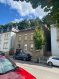 Maison Vente 6 chambres à Luxembourg-Dommeldange - 1 € Maison de rapport à rénover avec beaucoup de potentiel et très intéressant pour des investisseurs.
Agence ELITE IMMO vous propose en exclusivité la vente d'une maison de rapport au cœur de Dommeldange, situè sur la route d'Echternach, à 10mn au centre ville et 15 mn à Kirchberg.
La maison se compose comme suit :
Au rez-de-chaussée, un appartement de 95 m2 et un cour privatif de 20 m2 à l'arrière de la maison.
Au 1er et 2eme étages, un duplex de 130 m2 et une terrasse de 28 m2 à l'arrière de la maison.
L'arrière de la maison est exposé plein sud avec une vue sur la foret.
La maison nécessite des travaux de rénovation complet.
Possibilité de construire une étage en plus, demander de faire un cadastre vertical et réaliser plusieurs lots.
Situé dans un quartier dynamique proche de centre ville et Kirchberg. De nombreux commerces à proximité, transport en commun, etc...
A saisir absolument
N'hésitez pas à me contacter pour plus de renseignement.
Volkan BILSEL
Gsm : +352 621 490 737
Email : volkanbilsel1@yahoo.fr