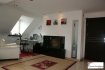 Appartement Vente 3 chambres à Echternach - 355 000 € VENDU !! Immo Excellence vous propose en exclusivité ce joli appartement d'une surface habitable de 136.90 m2 situé au dernier étage d'une petite Résidence.
L'appartement se compose comme suit : Un hall d'entrée, trois chambres-à-coucher, une belle et moderne cuisine équipée, un spacieux living avec salle-à-manger, une salle-de-douche, un W.C. séparé ainsi qu'un emplacement intérieur situé dans la Rue Maximilien.
L'appartement se situe à proximité de toutes commodités dans la fameuse HAALLERGAASS.