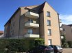 Appartement Location 1 chambre à Maidières - 500 € c.c. Très bel appartement dans résidence avec ascenseur. Très bel appartement de type F2 dans résidence sécurisée avec ascenseur - 5, Avenue du Général Eisenhower 54700 MAIDIERES comprenant :
Entrée avec placard, cuisine ouverte sur pièce de vie, 1 chambre, salle d'eau, WC, balcon
Chauffage individuel gaz - 45 m2
Libre à la location