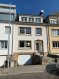 Maison mitoyenne Location 5 chambres à Luxembourg-Belair - 4 800 € Dans un quartier calme de Belair , Sigelux Real Eastate vous propose à la location cette grande maison mitoyenne complétement rénovée
L'objet se situe 18, rue Charlemagne L-1328 Luxembourg
La maison a une surface habitable de 220m2, et se compose comme suit :
Sous-sol :
- Garage fermé
- Buanderie
- Nouvelle chaudière
- Cave
Rez-de-chaussée :
- Hall Entrée
- Nouvelle cuisine équipée fermée
- Salle à manger de 21m2
- Living avec véranda de 28m2
- une toilette séparé
- Accès vers terrasse et jardin
1er étage :
- Cage d’escalier + Hall
- 3 grandes chambres à coucher de 21m2, 19m2 et 17 m2
- Nouvelle salle de bain avec WC
2ème étage :
- Cage d’escalier + Hall
- 2 Chambres à coucher de 22m2 et 21 m2
- Nouvelle salle de douche avec WC
Loyer: 4800€
Garantie locative: 3 mois de loyer
Frais d'agence . 1 mois de loyer + Tva
Pour plus de renseignement ou un Rendez-vous pour visiter contactez :
SIGELUX : 46 71 31 ou info@sigelux.lu