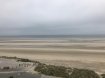 Appartement Vente 2 chambres à Neufchâtel-Hardelot - 289 000 € appartement vue sur mer. Votre agence vitrin immo vous propose ce superbe appartement avec balcon vue sur Mer . Dans une trés belle résidence ,cet appartement comprend: hall d'entrée avec placards, séjour donnant sur le balcon avec vue sur mer, 2 chambres avec vue sur les dunes, salle de bain, wc, cave et parking. Avis de l'agence: cadre reposant , idéal pour ce ressourcer parents et enfants à seulement quelques métres à pieds de la plage!