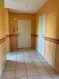 Appartement Vente 2 chambres à Thionville-Saint-Pierre - 195 000 € Appartement Type F4 de 81.38m² situé au 3eme et dernier étage d'une petite copropriété comprenant une entrée avec placard, débarras, cuisine séparée avec coin repas, salon-séjour avec accès terrasse , dégagement, deux chambres dont une avec placard intégré, salle de bains et WC .
Garage individuel privatif .
Double vitrage PVC, chauffage gaz individuel récent
