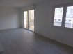 Appartement Location 2 chambres à Mulhouse - 660 € c.c. MULHOUSE Quartier Bel-Air, nous vous proposons cet Appartement F3 de 67m² fraîchement rénové, situé au 1er étage et comprenant :
* Une Entrée,
* Un Salon - Séjour avec Balcon,
* Une Cuisine,
* Une Salle de Bains,
* 2 Chambres.
Le Chauffage et l'eau chaude sont collectifs et compris dans les charges.
Au sous-sol 1 cave