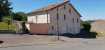 Maison individuelle Location 2 chambres à Rettel - 935 € c.c. A RETTEL, MAISON TYPE F5 AVEC 2 CHAMBRES ET 1 BUREAU, SEJOUR DOUBLE AVEC CUISINE EQUIPEE A L'AMERICAINE, SDB AVEC DOUCHE ET BAIGNOIRE, CAVE , BUANDERIE, GARAGE 2 VOITURES EN ENFILAGE, TERRASSE, LE TOUT SUR UN TERRAIN DE 3,4 ARES .
CHAUFFAGE CENTRAL GAZ, DOUBLE VITRAGE PVC, PORTE GARAGE MOTORISEE
CONSTRUCTION DE 2008 - LOYER 920€ - CHARGES 15€ - FRAIS AGENCE 736€
DPE EN COURS
Ref agence :6576