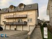 Duplex Vente 3 chambres à Dudelange - 698 000 € Spacieux appartement-duplex dan un état impeccable.Très lumineux et bien agencé, situé dans petite résidence de trois unités. Il comprend au deuxième étage :-un grand hall d'entrée, -une nouvelle cuisine individuelle, -un salon avec balcon, -un w.c séparé, -une salle de bains, -une grande chambre à coucher,Au niveau des combles :-deux chambres à coucher, - une salle de jeuxAu sous-sol :-une cave, -une buanderie, -un emplacement intérieur, -deux emplacements extérieurs, -un jardin en commun.Idéalement situé dans un quartier calme, (rue sans issue), à proximité de l'école, commerces et arrêt de bus Libre à l'acte notarié Les honoraires d'agence sont inclus dans le prix et entièrement à charge du vendeur.