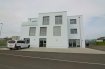 Appartement Location 2 chambres à Pommerloch - 2 500 € LOGEMENT DE SERVICE de 133 m2 au 2e étagehall d'entrée, min. 1 bureau, 3 chambres, débarras, coin cuisine, sanitaires, balcon de 15 m2emplacements extérieur bail commercial:loyer: 2.500 ' + 17% TVAcharges: 200 ' caution: 7.500 ' - garantie bancaire frais d'agence: 2.925 'nouvelle constructionclasse énergétique: E-Echauffage au sol, sols parquetventilation VMC, isolation acoustiquegrandes fenêtres avec stores électriques superbe vue sur la région de Wiltz parlophones ascenseurs______________________________________________________________BETRIEBSWOHNUNG mit 133 m2 im 2. StockFlur, mind. 1 Büro, 3 Zimmer, Abstellraum, Kücheneck, Sanitäranlagen, Balkon mit 15 m2Aussenparkplätzegewerblicher MietvertragMiete: 2.500 ' + 17% Mwst.Nebenkosten: 200 'Kaution: 7.500 ' - BankgarantieAgenturkosten: 2.925 'NeubauEnergieklasse: E-EFussbodenheizung, Parkettbodenakustische IsolationSchöne Aussicht über die RegionLiftRef agence :6315