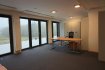 Bureau Location à Sonlez - 350 € -- FR --
Divers bureaux et zones de stockages en location
surfaces modulables-1 bureau de 50m² : 1000€
- 1 bureau de 9 m² : 325€
- 1 bureau de 11m² : 350€
- 1 bureau partagé à 300€
(dans 1 bureau de 20m² occupé par 2 personnes)
- 5 garages (zones de stockage)
prix de base 350€.
possibilité de louer le garage avec un poste de travail 500€
charges comprises sauf téléphone/internet
sanitaires et cuisine commun
parking à l'arrière de l'immeuble
garantie locative: 2 mois de loyer
assurance risque locatif à faire
-- DE --
Büros zu vermieten
Büroflächen veränderbar
Sanitäranlagen und gemeinschftliche Küche
Parkplätze hinter dem Gebäude
Mietgarantie: 2 Monatsmieten
Miethaftpflichtversicherung abzuschliessen
Ref agence :6882