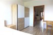Chambre Location 1 chambre à Luxembourg-Kirchberg - 725 € Please see below for English
Plus de renseignements et visites au numéro direct 621 30 30 30
À louer, une chambre meublée (11m2) dans un apartment de 3 chambres récemment rénové.
À partager ensemble avec 2 autres personnes: Cuisine, Balcon, SDB avec WC, WC séparé et espace à reposer.
Situé dans une rue très calme au cœur du quartier Luxembourg-Kirchberg,
à deux pas de la banque BEI et les institutions de l’UE.
Court ou longe terme périodes accepté
Les charges sont incluses.
Ligne de bus : Numéro 8.
—————————————————————————————————
For more information or appointments, please contact 621 30 30 30
For rent, furnished room (11m2) in a 3 bedroom apartment recently renovated.
To Share with 2 other persons: Kitchen, balcony, bathroom with WC, separate WC and lounge area.
Located in a quiet street in the heart of the Luxembourg-Kirchberg,
close to the EIB Bank and the EU institutions.
Short or long term periods accepted.
Charges are included
Bus line: Number 8.