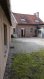 Maison Vente 3 chambres à Lallaing - 168 000 € maison 3 chambres lallaing. Votre agence Vitrin immo vous propose cette belle maison individuelle à Lallaing, situé dans un secteur calme à 5 minutes des axes autoroutiers. Cette jolie maison individuelle comprend: une entrée, un salon séjour, une cuisnie équipée, une chambre ,et wc en rez de chaussée. A l'étage un grand pallier mezzanine dessert une salle de bain avec douche et baignoire, 2 chambres et 1 wc . A l'extérieur: une grande dépendance de 30 m2 avec bureau pouvant offrir plusieurs possibilitées! et un joli jardin. **Une cour qui offre plusieurs places de stationnement *** Petit plus : situé à proximité des commerces et des écoles, dans une rue calme et peu passante. Avis de l'agence : un emplacement idéal, réunissant les avantages de la ville et de la campagne! Faire vite, Une visite s'impose!!