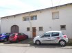 Maison Vente 4 chambres à Dalstein - 198 550 € Bien atypique - DALSTEIN. Situé 14 rue de l'Eglise à DALSTEIN, ce bien offre de nombreuses possibilités.Il comprend actuellement: - un appartement de 120m² composé d'une pièce à vivre de 33 m² ouverte sur une cuisine équipée de 14 m², une salle de bains avec baignoire et douche, un WC , 4 chambres (dont 2 en enfilade), une grande buanderie, - Un jardin de 1,5 ares avec garage. Un second jardin d'1,5 ares - Une grange de 66 m² au sol (hauteur de 6,79 m à 9,40 m)Pompe à chaleur (2017), DV PVCIMMO DM: 03.82.57.31.87Copropriété de 3 lots (Pas de procédure en cours).