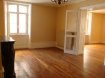 Appartement Location 2 chambres à Lunéville - 790 € c.c. Bel appartement de type F4 comprenant une cuisine, un salon/salle à manger, trois chambres, une salle de bain et un toilette.