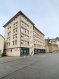 Appartement Location 3 chambres à Ettelbruck - 1 800 € -- FR --
Home Project vous propose un bel appartement en location à Ettelbruck, en plein centre, d'une surface habitable de /- 127 m2, situé au 5ième étage d'une résidence construite en 1978.
Idéal pour professions libérales, soit cabinets médicaux, de kinésithérapie, études d'avocats ou de notaires etc.
DISPONIBLE : 01/03/2020
Il se compose comme suit :
- hall d'entrée avec WC séparé et vestiaire
- 3 chambres à coucher
- cuisine équipée
- grand living
- salle de douche avec WC
- salle de bains avec bidet
- 1 emplacement souterrain
- 1 cave
Loyer Charges : 1.800 270 = 2.070 €
Frais d'agence : 2.106 €
Caution (2 mois) : 4.140 €
-- EN --
Home Project offers you a beautiful apartment for rent in Ettelbruck, right in the center, with a living area of ?? /- 127 m2, located on the 5th floor of a residence built in 1978.
Ideal for liberal professions, such as medical offices, physiotherapy, lawyers or notaries, etc.
AVAILABLE: 03/01/2020
It is composed as follows:
- entrance hall with separate WC and cloakroom
- 3 bedrooms
- equipped kitchen
- large living room
- shower room with WC
- bathroom with bidet
- 1 underground parking
- 1 cellar
Rent Service charges: 1.800 270 = 2.070 €
Agency fees: 2.106 €
Security deposit (2 months): 4.140 €
-- DE --
Home Project bietet Ihnen eine schöne Wohnung zur Miete in Ettelbrück, direkt im Zentrum, mit einer Wohnfläche von /- 127 m2, im 5. Stock einer 1978 erbauten Residenz.
Ideal für freie Berufe wie Arztpraxen, Physiotherapie, Anwälte oder Notare etc.
VERFÜGBAR: 01.03.2020
Es setzt sich wie folgt zusammen:
- Eingangshalle mit separatem WC und Garderobe
- 3 Schlafzimmer
- Einbauküche
- großes Wohnzimmer
- Duschraum mit WC
- Badezimmer mit Bidet
- 1 Innenstellplatz
- 1 Keller
Miete Nebenkosten: 1.800 270 = 2.070 €
Maklergebühren: 2.106 €
Kaution (2 Monate): 4.140 €
Ref agence :1302