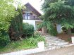 Maison Vente 5 chambres à Hettange-Grande - 379 900 € Maison Hettange Grande 7 pièce(s) 160 m2 sur 4a26ca,terrasse et garage. Hettange-Grande,Dans une impasseTrès au calme, Très proche de toutes commodités à pied ( écoles, bus,commerces )Maison de construction traditionnelle d'environ 160 m2 habitables sur sous sol complet comprenant : -En plain-pied surélevé :-Vaste entrée avec placard et belle hauteur sous plafond, salon-séjour (35m2) avec accès terrasse, cuisine équipée indépendante(12m²) (possibilité d'ouverture sur séjour), grande chambre (16m2) avec placard, bureau(10m²), salle d'eau, w.c séparé.- A l'étage :une mezzanine, 3 chambres dont une permettant l'accès à un balcon (22,14,12m²), 1 salle de bains avec baignoire,wc séparée.en rez-de-jardin:(bénéficiant d'un accès indépendant avec parking et utilisé préalablement pour une activité libérale )Un bureau de 16m², un grand dégagement , 1 pièce d'eau 20m²,1 pièce de stockage de 12m², 1 garage de 26m².les espaces verts sont très limités parking sur le terrainterrasses.Dv bois , chauffage électrique , toiture en excellente état, système électrique aux normes.fa inclus à la charge du vendeurMr Antonoff:06-52-83-85-07