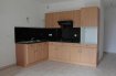 Appartement Location 2 chambres à Villerupt - 555 € c.c. VILLERUPT. Appartement duplex F3 de 65 m2 situé au 1er étage d'une maison. Il comprend une entrée, une cuisine équipée ouverte sur un séjour, une salle de bains avec WC. A l'étage se trouvent deux chambres. Petit jardin non attenant. L'appartement est situé dans les cités de Butte, Rue des Tilleuls, à proximité de toutes commodités, du centre et du Luxembourg. DISPONIBLE LE 30 SEPTEMBRE.