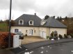 Maison mitoyenne Vente 5 chambres à Rameldange - 2 050 000 € Rameldange, quartier résidentiel prestigieux à 10 min du Kirchberg et de l'aéroport, magnifique maison de 400 m2 construite sur un beau terrain de 10,46 ares à vendre, situation exceptionnelle au bout d'une rue sans issue, entourée de verdure avec vue dégagée.
Cette maison offre simplement tout pour satisfaire une clientèle exigeante:
5 à 6 chambres, studio avec entrée séparée, nombreux placards.
Rez-de-jardin: grand living, salle à manger avec feu ouvert, donnant sur un beau jardin bien exposé, véranda de 25 m2 avec chauffage ou climatisation, cuisine équipée, cellier, cave à vin climatisée, buanderie, chauffage au Mazout, aspirateur centrale
Rdch:chambre parentale avec dressing et salle de bain complète (37 m2), 3 chambres de 15 à 16 m2 chacune, salle de bain, WC sép., garage 2 voitures de 45 m2
1er étage: salle de douche, chambre, salle de jeux, bureau sur Mezzanine, studio, grenier
Au sol: Pierre naturelle de Bourgogne, Parquet
Disponibilité à partir du mois d'août 2018
Ref agence :103280