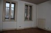 Appartement Vente 1 chambre à Strasbourg - 165 000 € Situé à proximité du Musée d'Art Moderne, des accès autoroute et proche de toutes commodités, dans un bel immeuble ancien du début du siècle, sans vis à vis.Cet appartement 3 pièces de 73 m2 en RDCH surélevé se compose d'un séjour, d'un salon, d'une chambre cuisine et salle de bain.Ce logement au fort potentiel nécessite quelques travaux.Une cave et un local vélo dans la cour complètent ce bien.Les travaux des parties communes qui seront réalisés début 2019 sont intégralement à la charge du vendeur