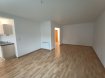 Appartement 3 pièces 71.50 m² avec garage et parking. Nord Sud Immobilier vous propose cet appartement 3 pièces de 71,50 m² situé à Petit Réderching au premier étage composé d'une entrée/dégagement avec placard et interphone, séjour avec cuisine équipée ouverte, salle de bain, WC individuel et 2 chambres à coucher.

Le bien dispose également d'un garage privé pouvant accueillir 1 véhicule et d'une place de stationnement à l'arrière du bâtiment.

Loyer hors charges : 550€/mois.
Charges : 50€/mois (eau froide, taxe d'enlèvement des ordures ménagères, entretien et électricité des communs).

Disponible immédiatement.

Les informations sur les risques auxquels ce bien est exposé sont disponibles sur le site Géorisques : www.georisques.gouv.fr

Contact Nord Sud immobilier à Diemeringen, Bitche, Rohrbach les Bitche et Sarreguemines.