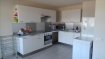 Appartement Vente 3 chambres à Thionville - 235 000 € Appartement de 80m2 situé en plein centre ville dans résidence récente avec ascenseur, cuisine équipée ouverte sur séjour et balcon, trois chambres, sdb, wc, un box en sous-sol. Etat impécable.
