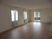 Appartement Location 4 chambres à Thionville-Élange - 1 185 € c.c. Elange (Thionville, 1 minute de A31)
Appartement F6 d'environ 110 m2 au 2eme étage de petite residence, seul a l'étage, avec 2 balcons, garage double, place de parking et cave:
Grand salon séjour avec accès balcon (sud ouest), cuisine équipée (four, lave v, plaque, hotte), 4 chambres (dont 1 avec balcon), salle de bains + WC, salle d'eau, WC séparé, buanderie/cellier separé, degagement avec placards.
Chauffage au gaz indiv
DV PVC blanc
Taxe foncier: 1035€
Loyer: 1050€ + 135€ charges