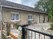 Maison Vente 3 chambres à Longwy - 182 000 € A VENDRE MAISON INDIVIDUELLE SITUE ENTRE LONGWY-BAS ET LONGWY-HAUT SUR UN TERRAIN DE 5 ARES ET 95 CENTIARES.
MAISON DE PLEIN PIED D'UNE SUPERFICIE HABITABLE DE 110M² SUR SOUS-SOL-COMPLET.
COMPRENANT: Une entrée dégagement, une cuisine, un salon salle à manger avec un accès sur une terrasse de 50m² et un balcon de 8m², trois chambres, une salle de douche avec un coin buanderie, un cabinet de toilette séparé.
SOUS-SOL DE 110M² AVEC 3 CAVES ET UN GARAGE POUR 2 VOITURES.
DOUBLE VITRAGE PVC.
CHAUFFAGE AU GAZ.
TOUT A L'EGOUT.