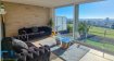 Maison mitoyenne Vente 3 chambres à Belvaux - 800 000 € **** NOUVEAU PRIX ****Charmante maison mitoyenne de 120m2 rénovée avec des matériaux de qualité, très lumineuse avec une vue dégagée .Comprenant au rez-de-chaussée:Un hall d'entrée, une salle à manger, une cuisine entièrement équipée ouverte sur le salon avec grande baie vitrée avec sortie sur la terrasse et donnant accès au jardin.Au premier étage:Deux chambres à coucher dont une avec dressing, une salle de douche.Les combles sont aménagés en une spacieuse chambre à coucher avec WC et douche privative.Au sous-sol:Un débarras, une buanderie, une salle de douche, une cave, une salle de sport ou bureau avec sortie sur le jardin.Maison situé à cinq minutes du site Belval, des écoles et crèches, bons accès routiers.Passeport énergétique encours de réalisation.Les frais d'agences sont compris dans le prix et à charges du vendeur