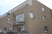 Duplex Location 2 chambres à Sanem - 1 500 € L'agence ImmoAssur vous propose ce magnifique Duplex.
Il se trouve dans une petite résidence, dans un lotissement très calme, duplex très soigné avec de beaux volumes, beaucoup de luminosité et une jolie vue dégagée.
Il se compose comme suit:
Au premier niveau :
Hall d'entrée, wc séparé, grand séjour ouvert sur cuisine équipée, sortie sur le balcon, une chambre à coucher.
A l'étage:
Hall de nuit, chambre à coucher avec dressing, grande salle de bain avec douche et baignoire spa, une terrasse plein sud.
Comprend également, deux emplacements de voitures intérieur, une cave avec buanderie intégrée.
Proche des axes autoroutiers et commerces.
Conditions:
Contrats de travaille CDI
Caution 2 mois de loyer plus charges 3400'
Honoraires d'agence : 1755'
La disponibilité est possible à partir du 1 ér septembre ou 15 septembre au plus tard
à convenir.
Ref agence :881397