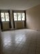 Appartement Location 3 chambres Metz-Centre-Ville - 825 € c.c. Rue Basse Seille, à proximité du Conservatoire, au rez de chaussée, appartement 5 pièces de 110m² comprenant une entrée, une cuisine meublée, un salon-séjour, 3 chambres, une salle de bains, une salle d'eau, WC. Chauffage individuel au gaz. Disponible de suite.
